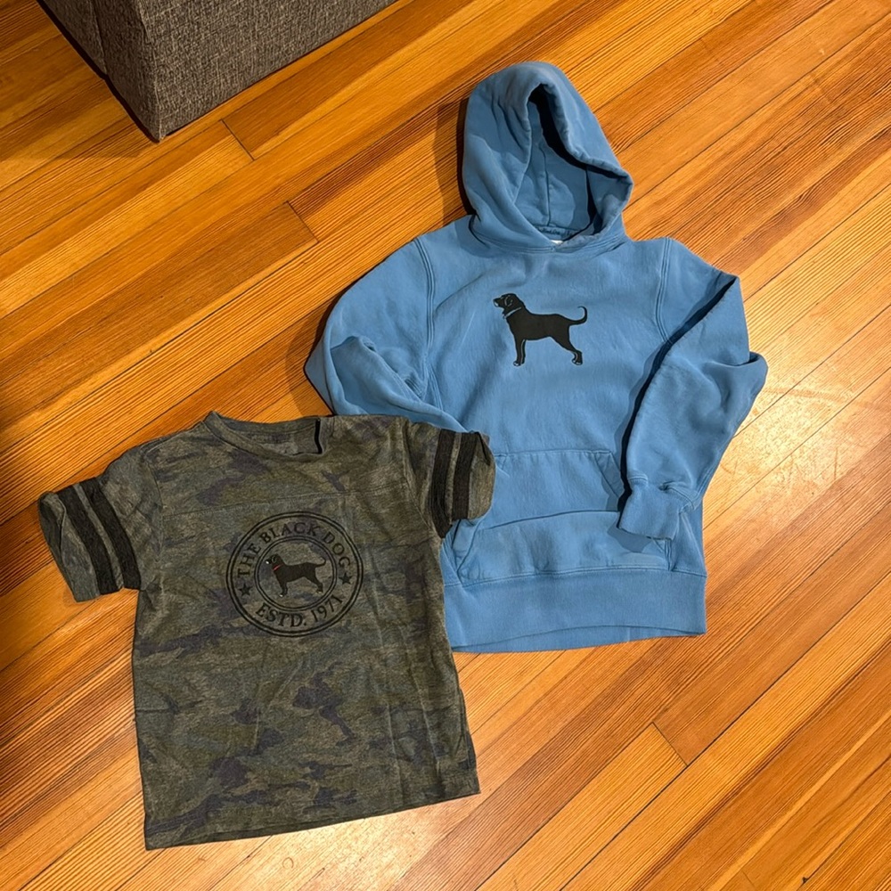 Xsmall youth The Black Dog sweatshirt and t-shirt combo.